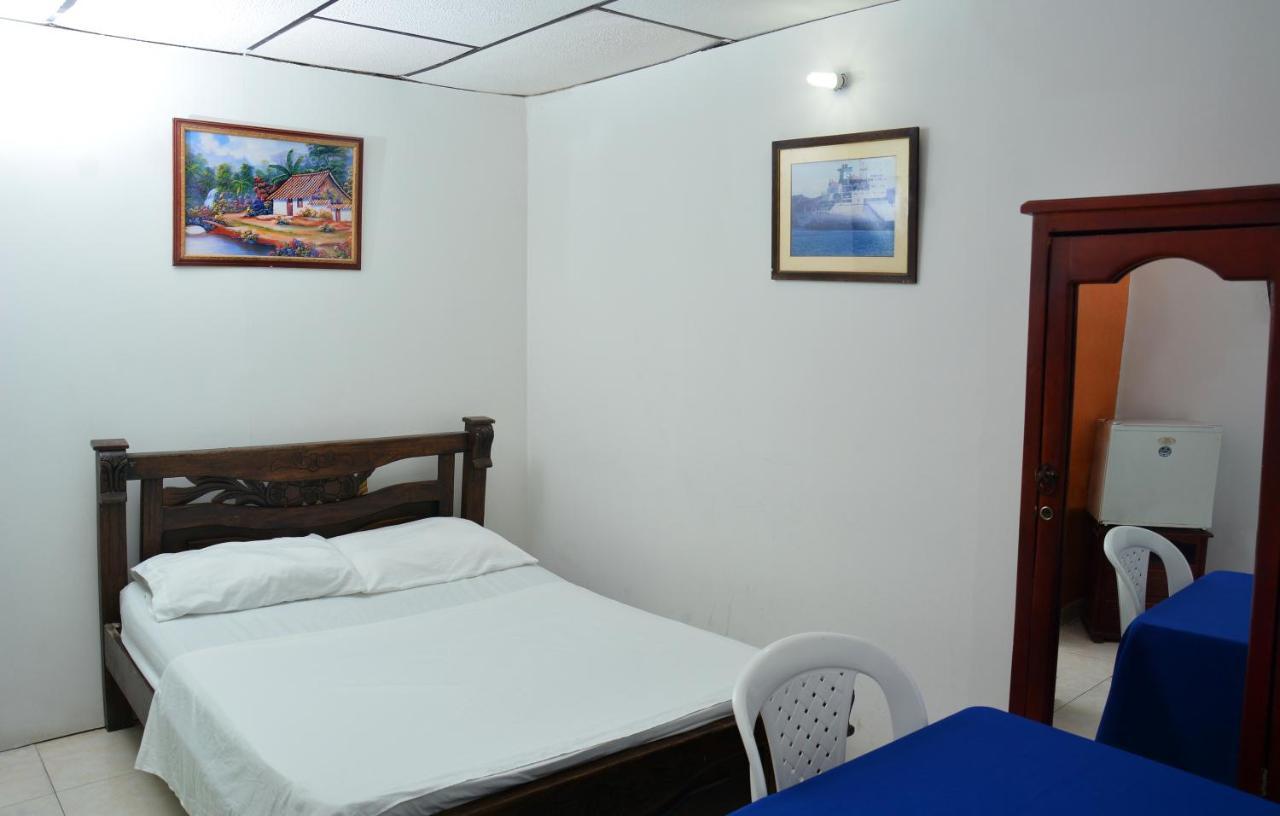 Hotel Andalucia Inn Санта-Марта Екстер'єр фото